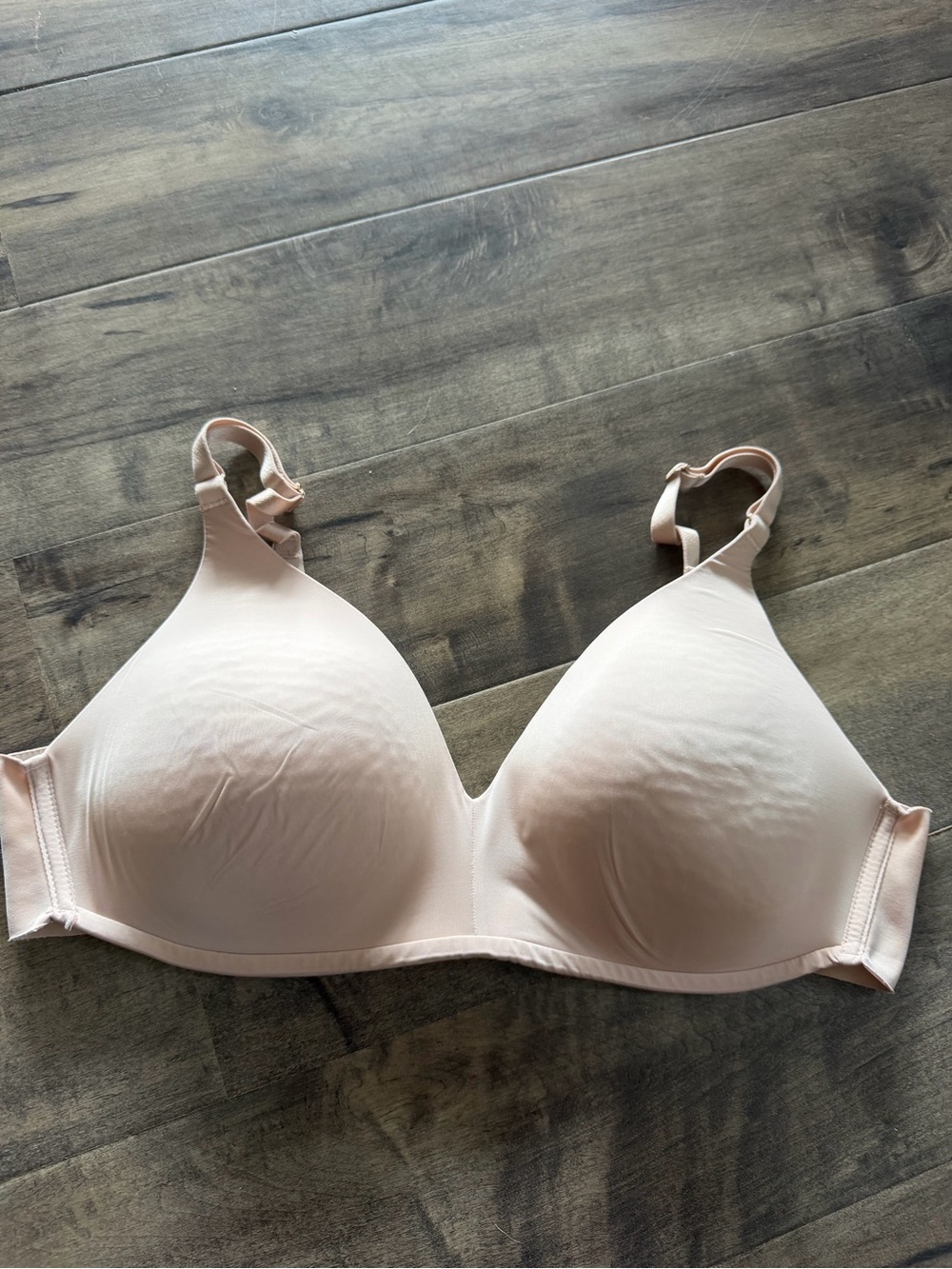 Soma Vanishing 360 Wireless Bra- 38B